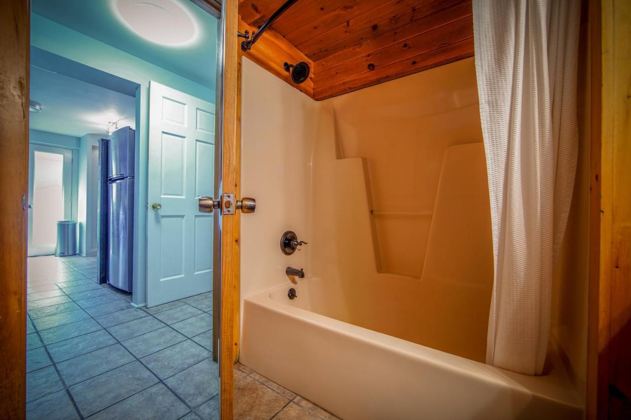 Serene Mountain Getaway, Hot Tub, Sauna, Lake View, Swim, Fish, Hiking, Ev Plugin Villa Boone Eksteriør billede