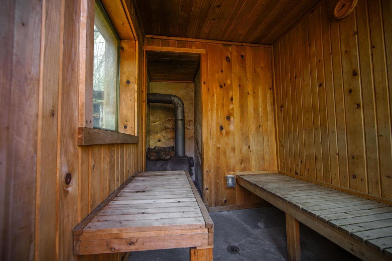 Serene Mountain Getaway, Hot Tub, Sauna, Lake View, Swim, Fish, Hiking, Ev Plugin Villa Boone Eksteriør billede